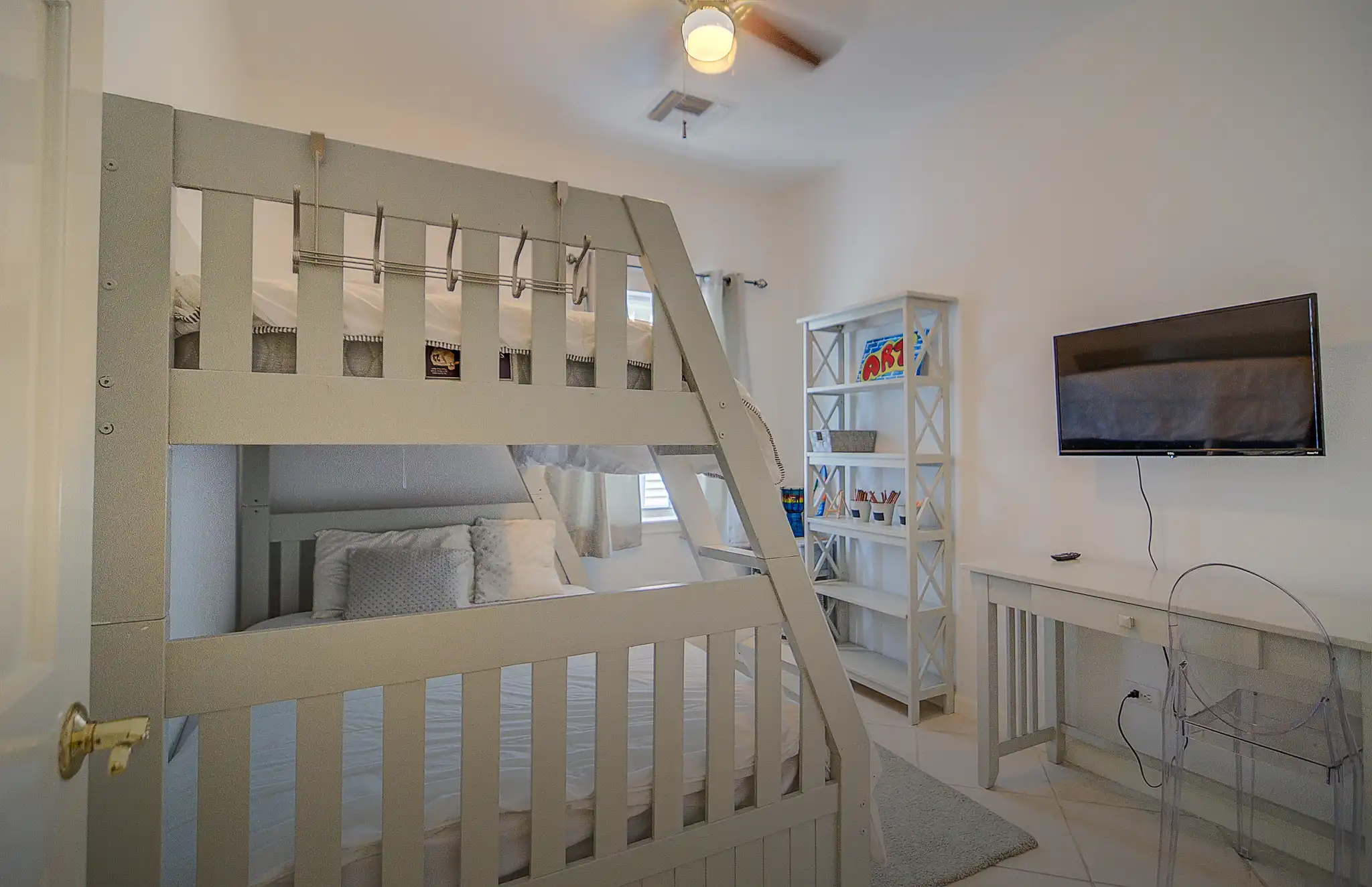 Nebruck House - Image 6