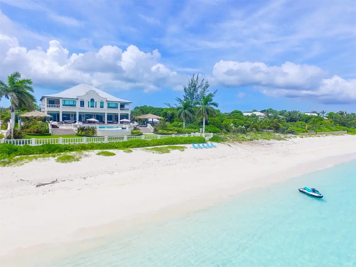 Villa C & B by The Sea