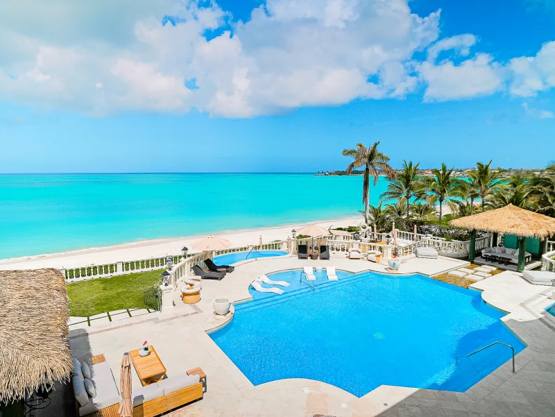 Villa C & B by The Sea - Image 2