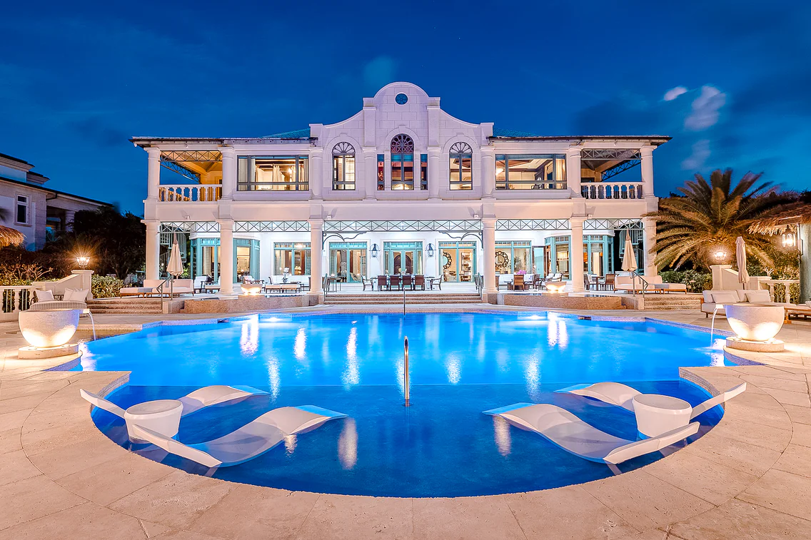 Villa C & B by The Sea - Image 92